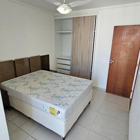 Apartamento Maravilhoso 3 Quartos Com Vista Para O Mar 3 Quartos Wifi Pes Na Areia Guarapari Exterior foto